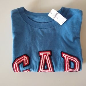 GAP T Shirt for kids size XL New Brand Never used